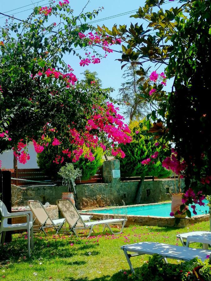 Irene's Maisonette At Rafaella *